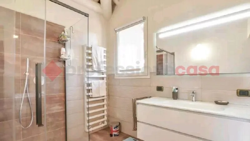Villa in vendita a Dormelletto - foto 2