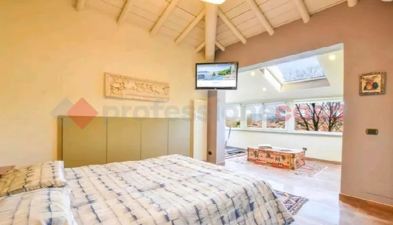 Villa in vendita a Dormelletto - foto 4
