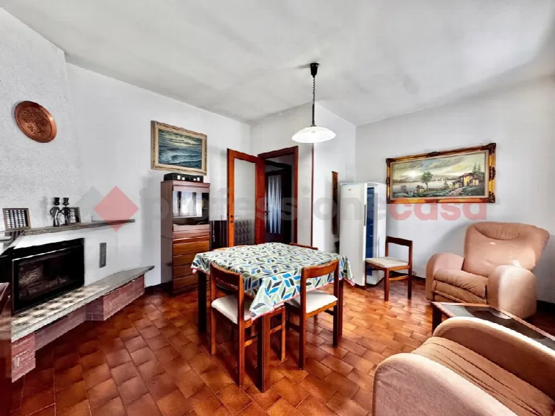 Appartamento in vendita a Paruzzaro - foto 1
