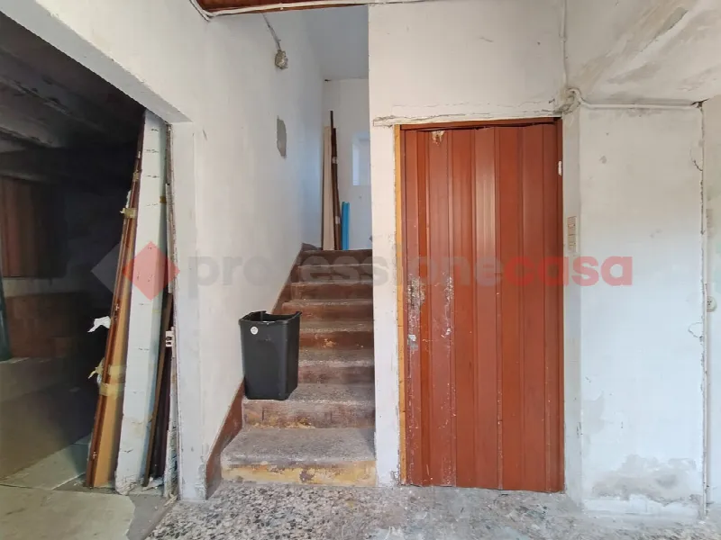 Casa Indipendente in vendita a Arona - foto 4