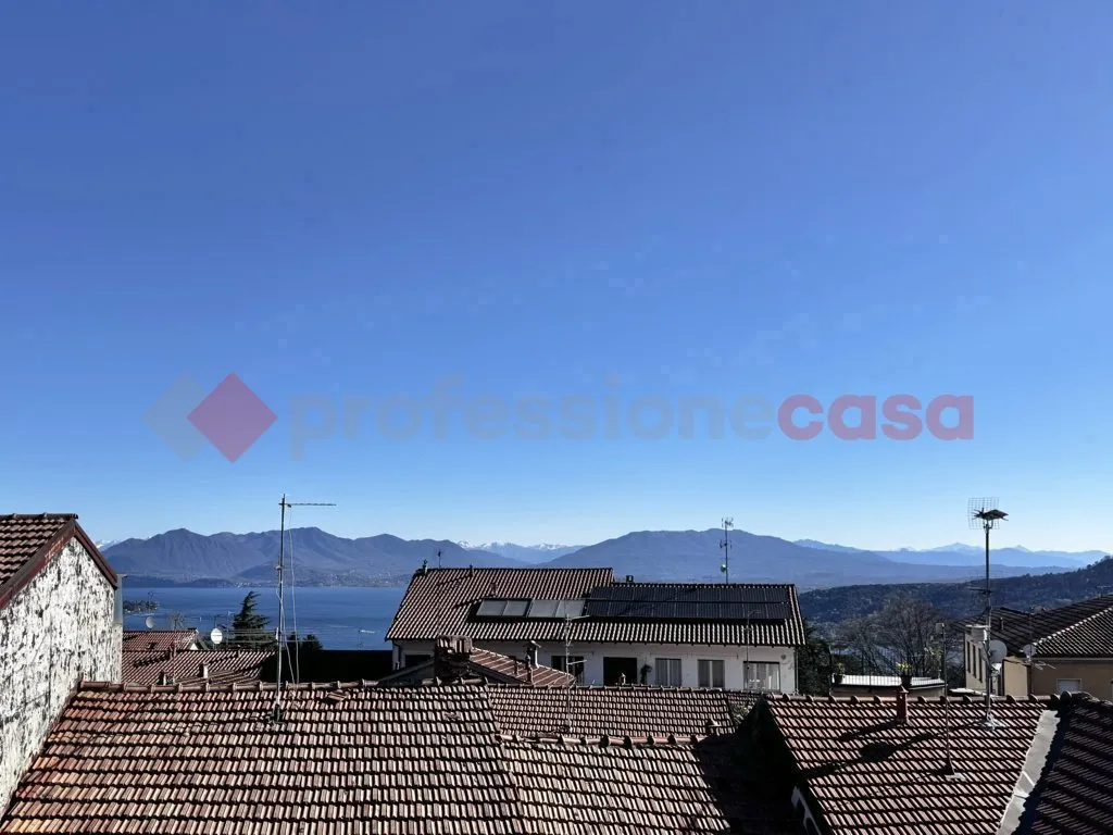 Casa Indipendente in vendita ad Arona - foto 5