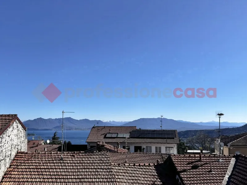 Casa Indipendente in vendita a Arona - foto 5