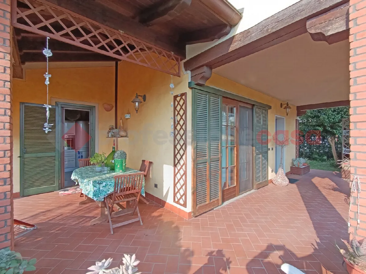Villa in vendita a Comignago - foto 5