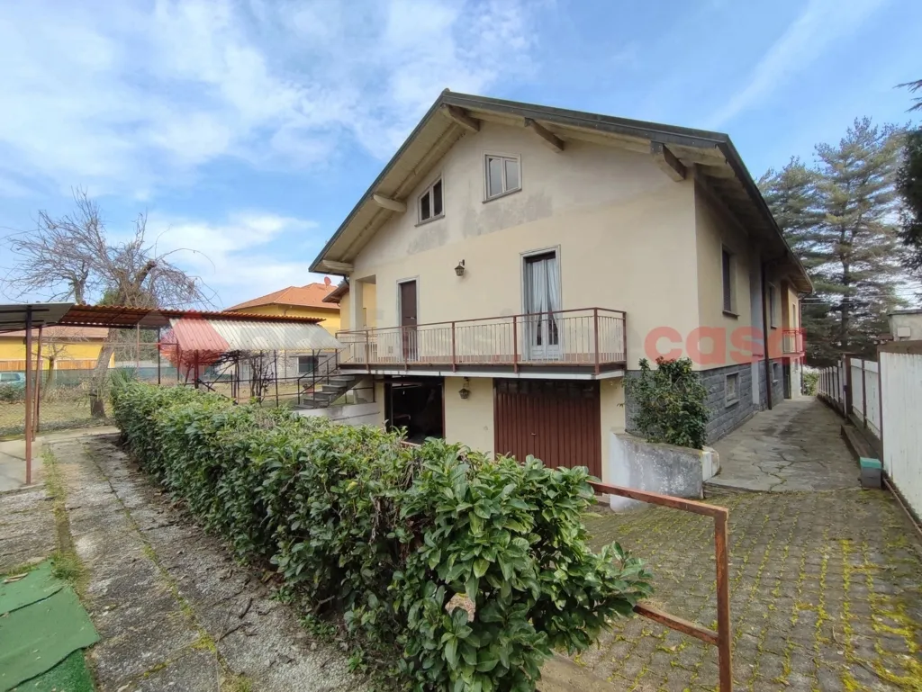 Casa Indipendente in vendita ad Arona - foto 4