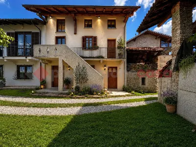 Rustico/Casale in vendita a Borgo Ticino - foto 1