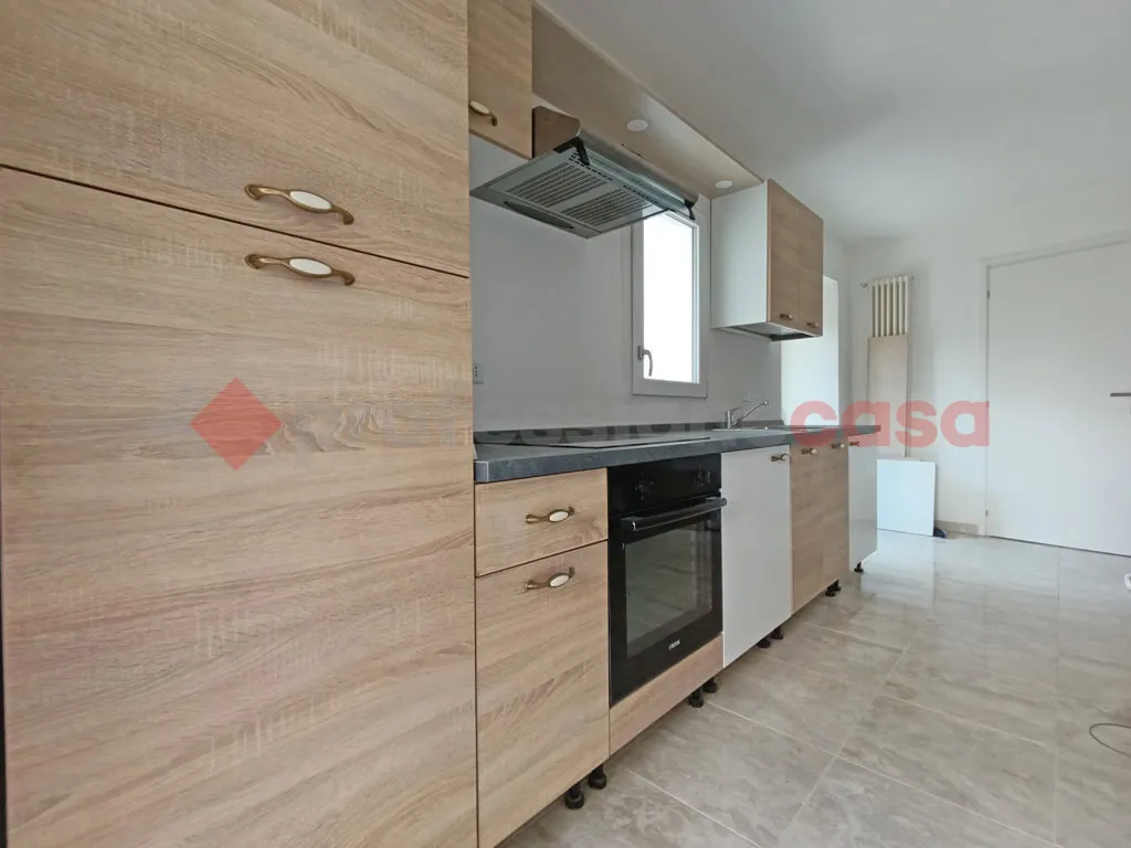 Appartamento in vendita ad Arona - foto 2