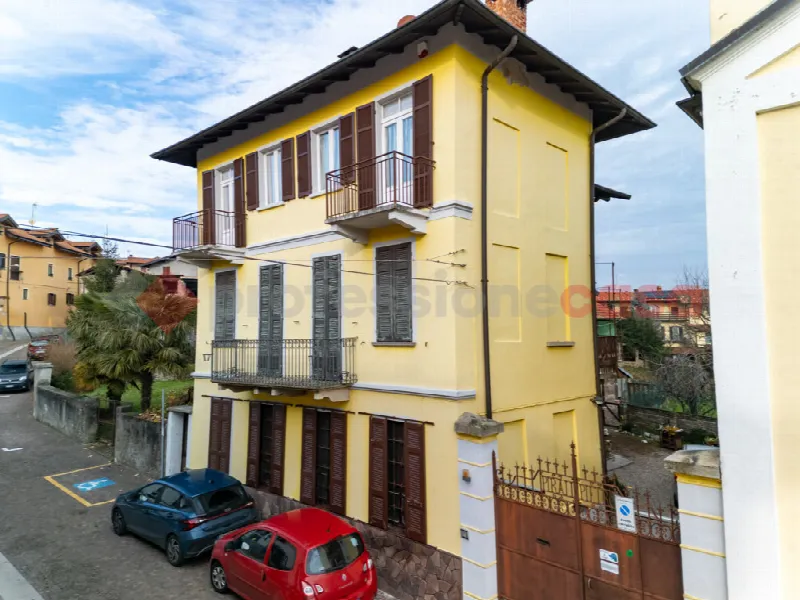 Casa Indipendente in vendita a Paruzzaro - foto 9