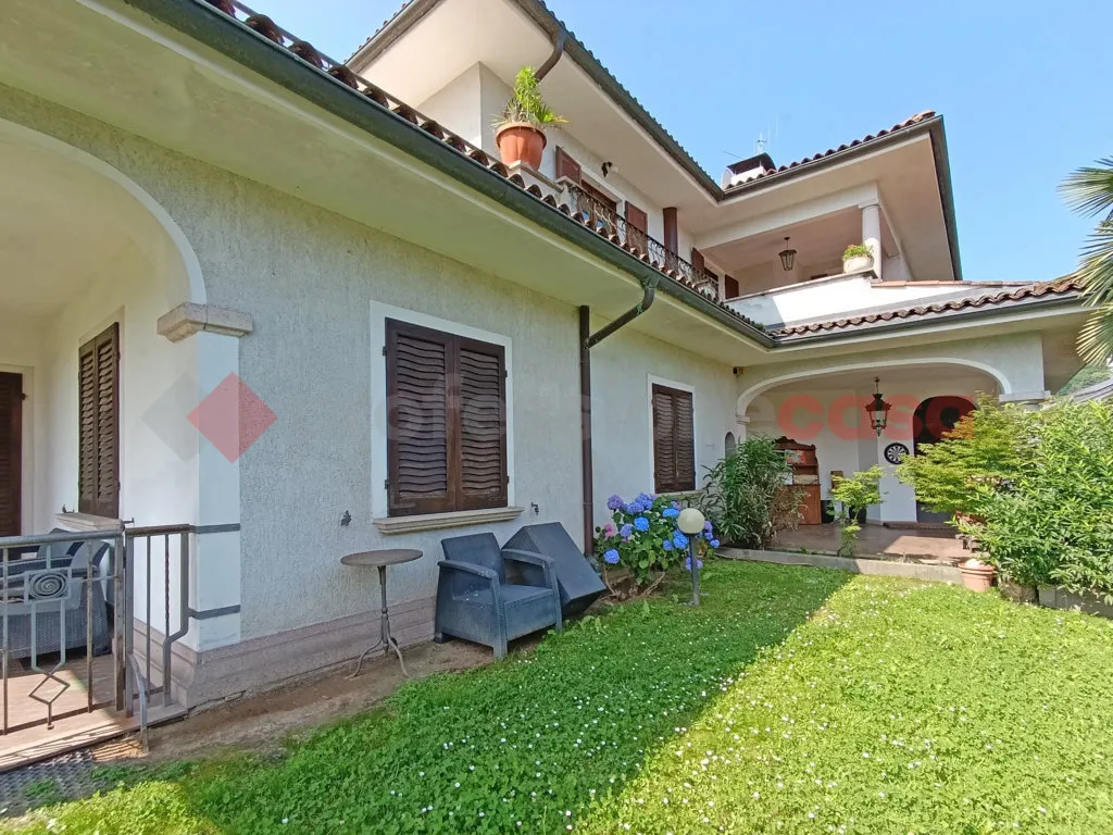 Villa in vendita a Stresa - foto 4