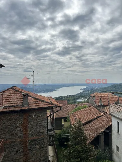 Appartamento a Nebbiuno