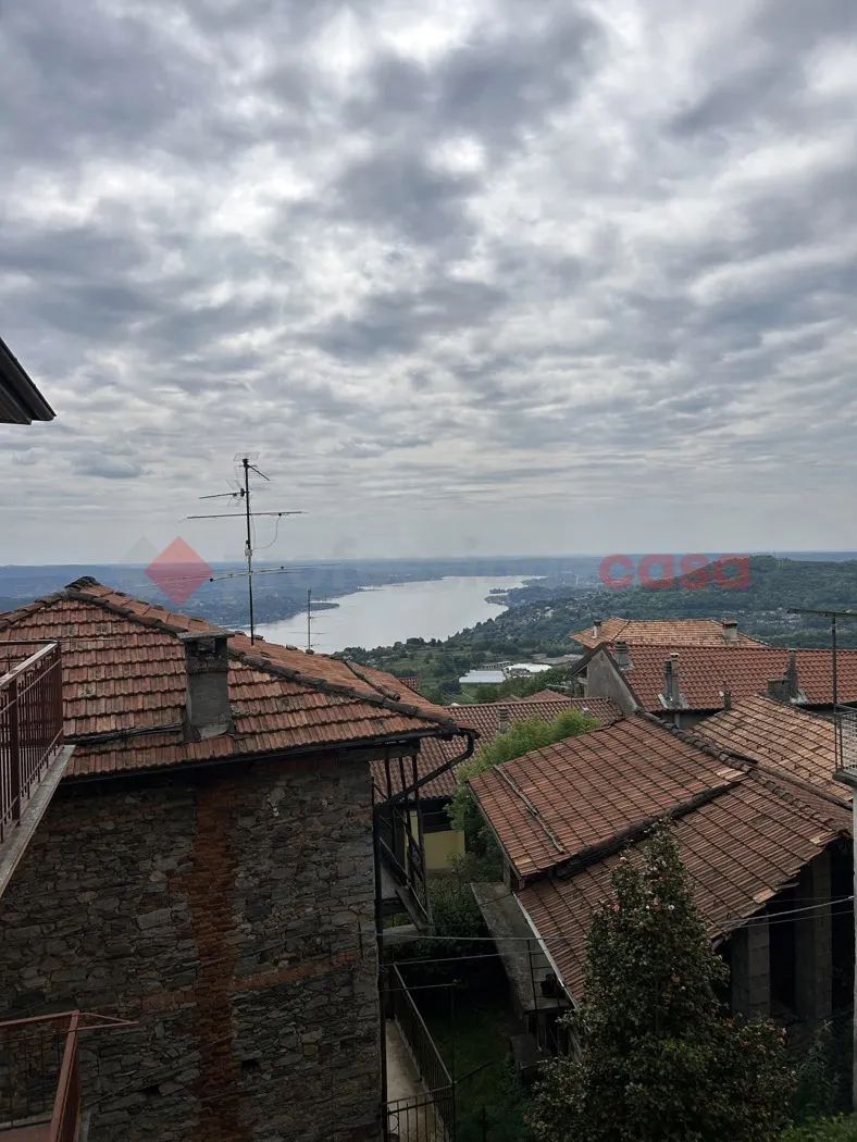 Appartamento in vendita a Nebbiuno - foto 2