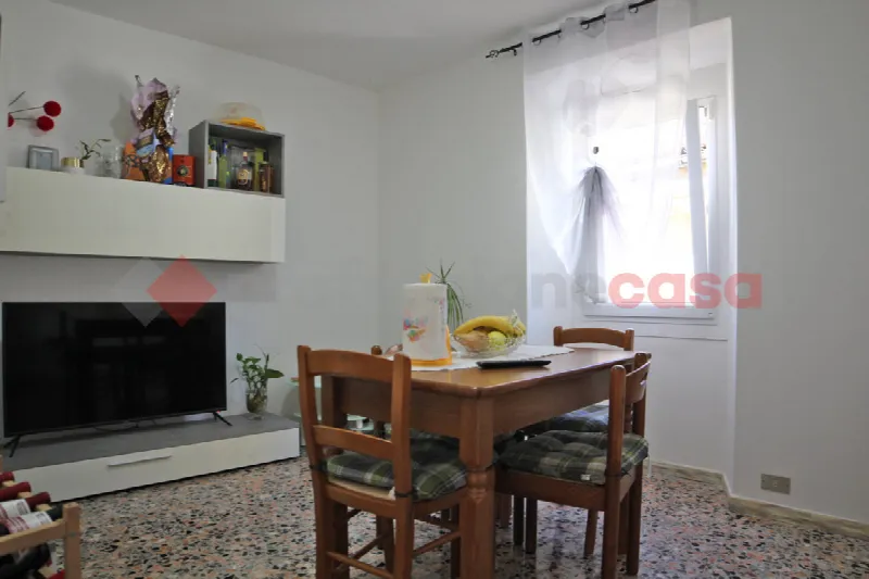 Palazzo/Stabile in vendita a Verbania - foto 2