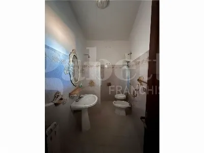 Casa Indipendente in vendita a Oricola - foto 3