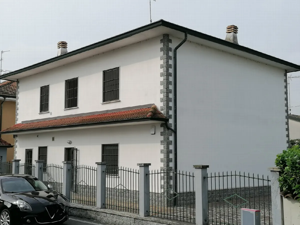 Casa Indipendente in vendita a Pandino - foto 2