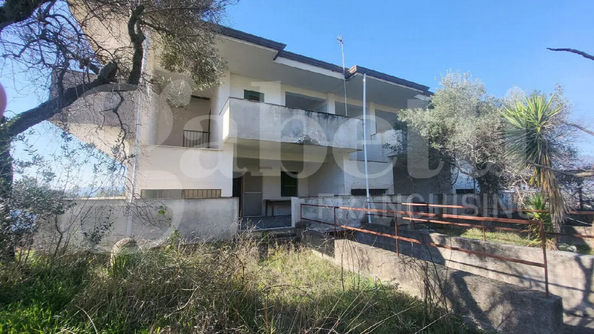 Palazzo/Stabile in vendita a Santi Cosma e Damiano - foto 3