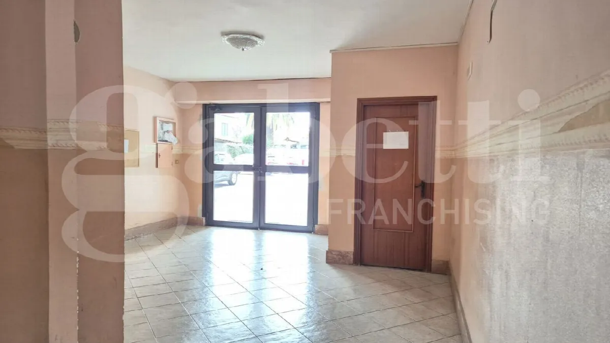 Appartamento in vendita a Napoli, Pianura, Soccavo, Traiano - foto 2