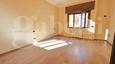 Appartamento in vendita a Napoli, Fuorigro... - foto 6