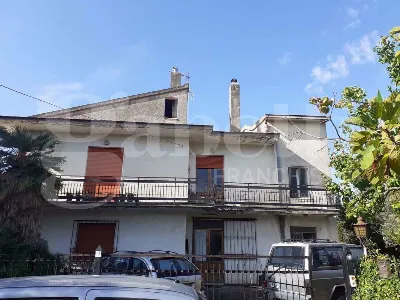 Villetta a schiera a Sessa Aurunca