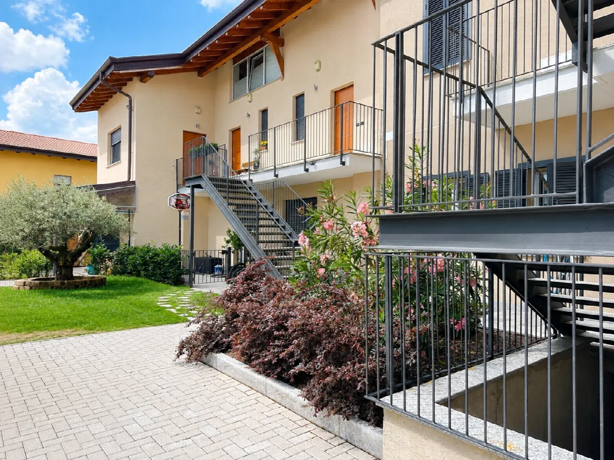 Appartamento in vendita ad Arona - foto 2