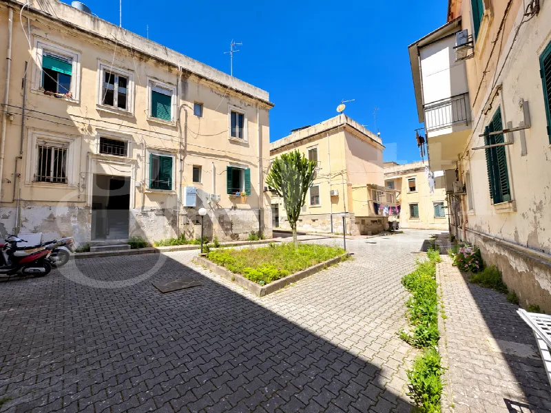 Appartamento in vendita a Messina, Centro - foto 2