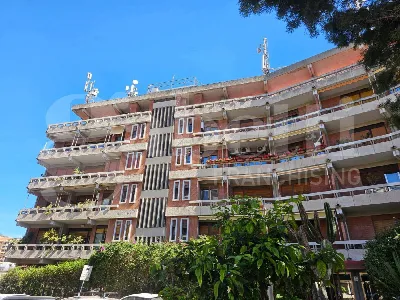 Appartamento in vendita a Messina, Centro - foto 2