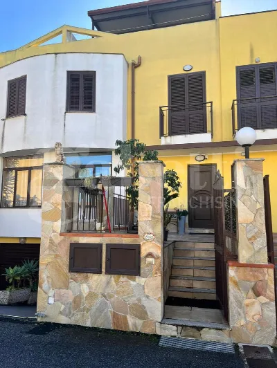 Villetta a schiera in vendita a Torregrott... - foto 2