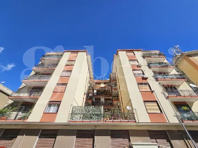 Appartamento in vendita a Messina, Villagg... - foto 1