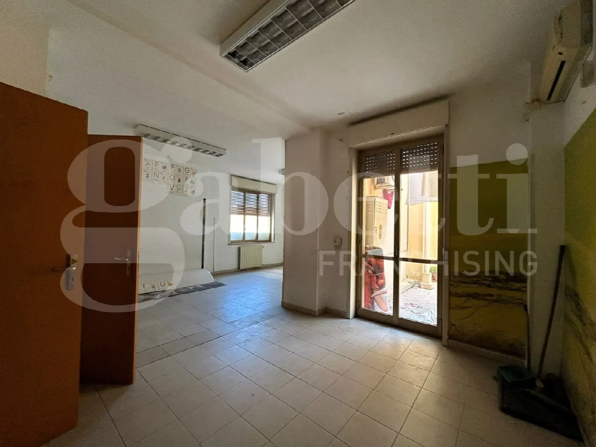 Appartamento in vendita a Messina, Provinciale, Quartiere Lombardo - foto 3