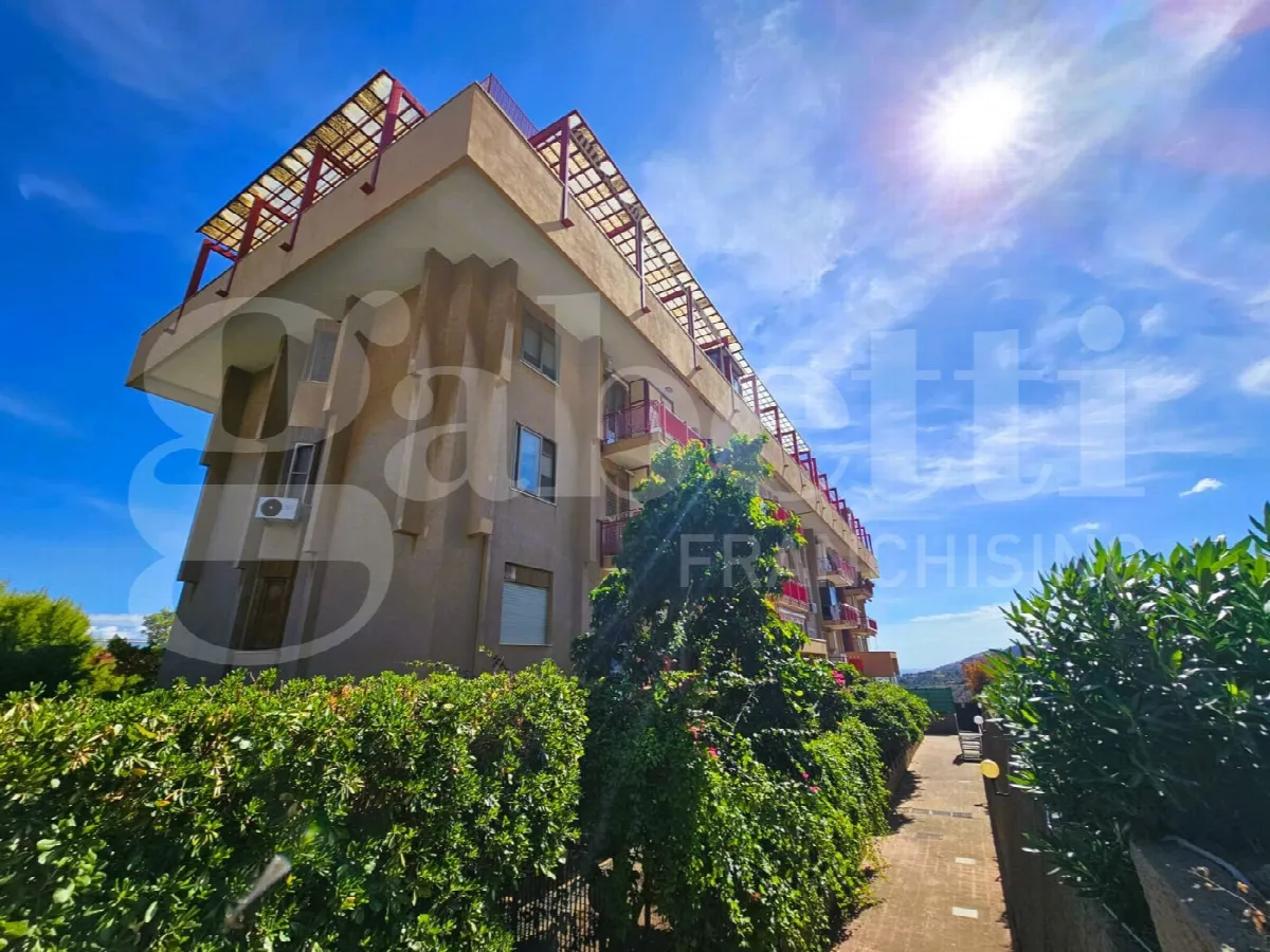 Appartamento in vendita a Messina, Villaggio Santo, Camaro, Gazzi - foto 2