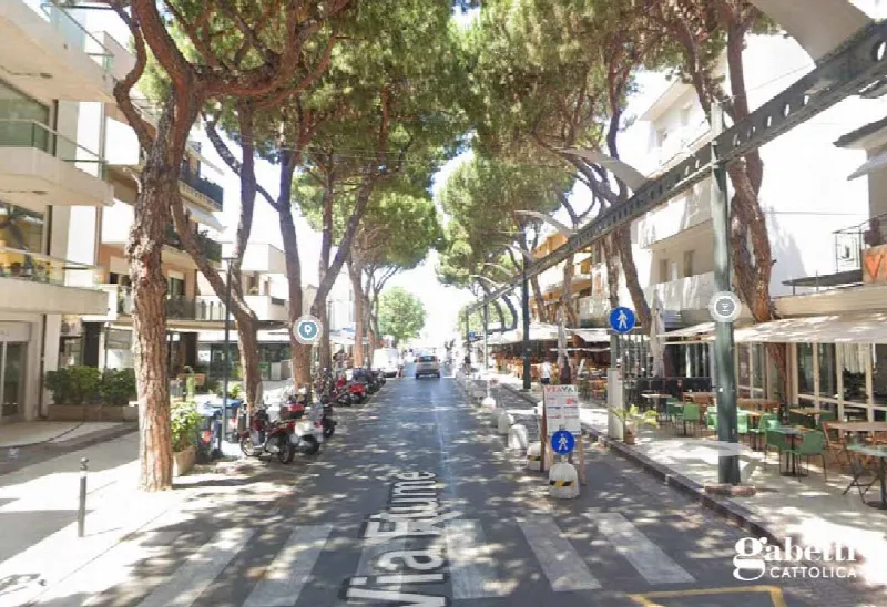 Palazzo/Stabile in vendita a Cattolica - foto 1
