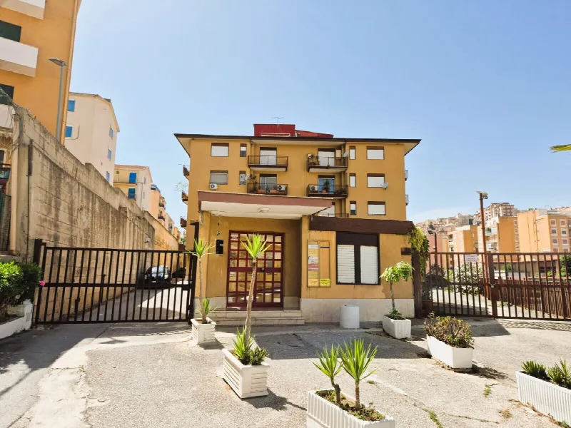 Appartamento in vendita ad Agrigento, Via Imera, Via Della Vittoria, Via Dante - foto 1