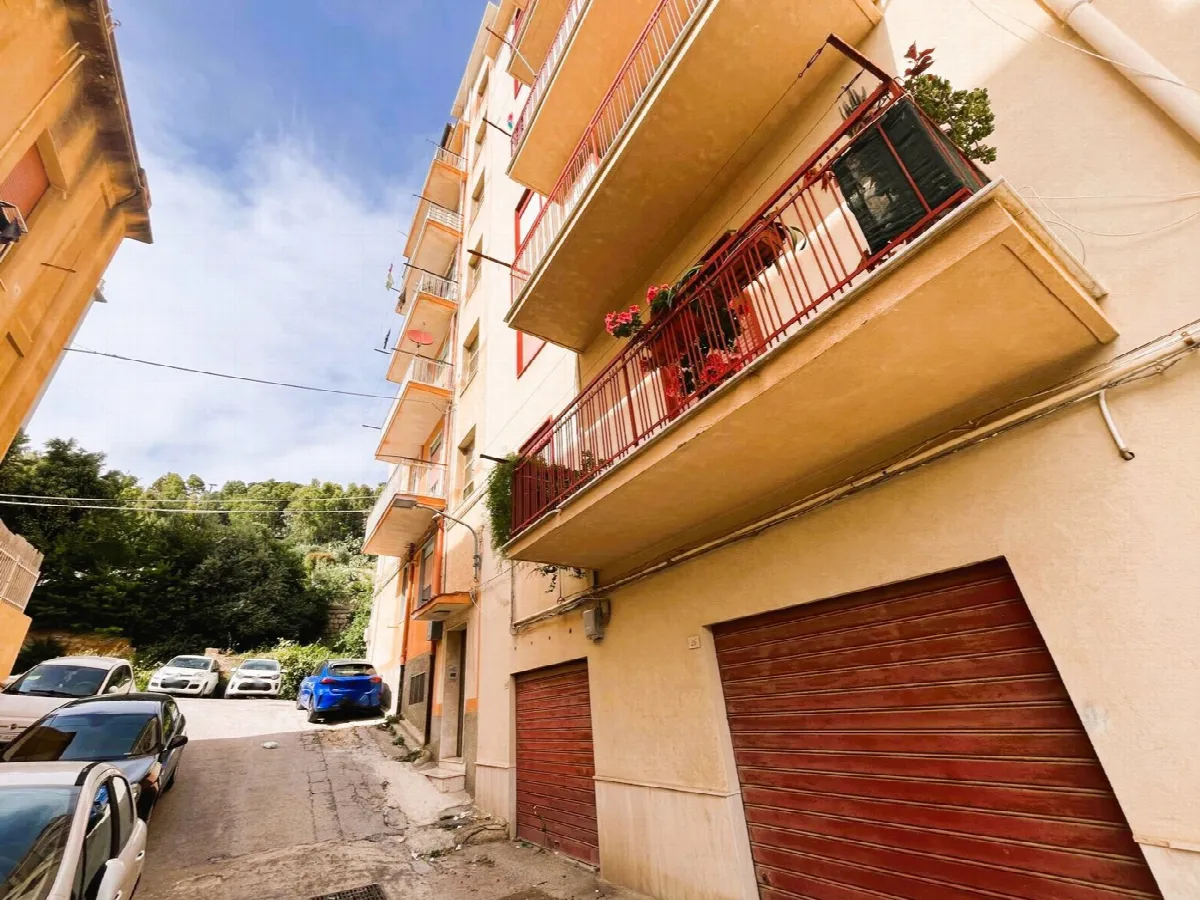 Appartamento in vendita ad Agrigento, Via Imera, Via Della Vittoria, Via Dante - foto 2