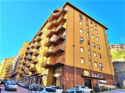 Appartamento in vendita a Agrigento, Via i... - foto 1