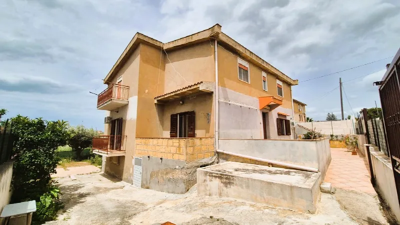 Villetta a schiera in vendita ad Agrigento, San Leone, Villaseta, Villaggio - foto 1