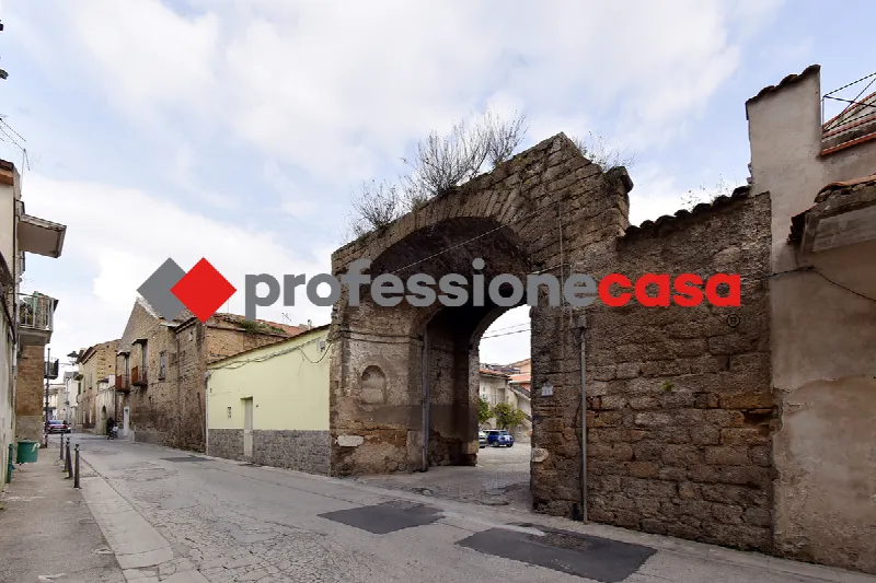 Appartamento in vendita a San Nicola la Strada - foto 1