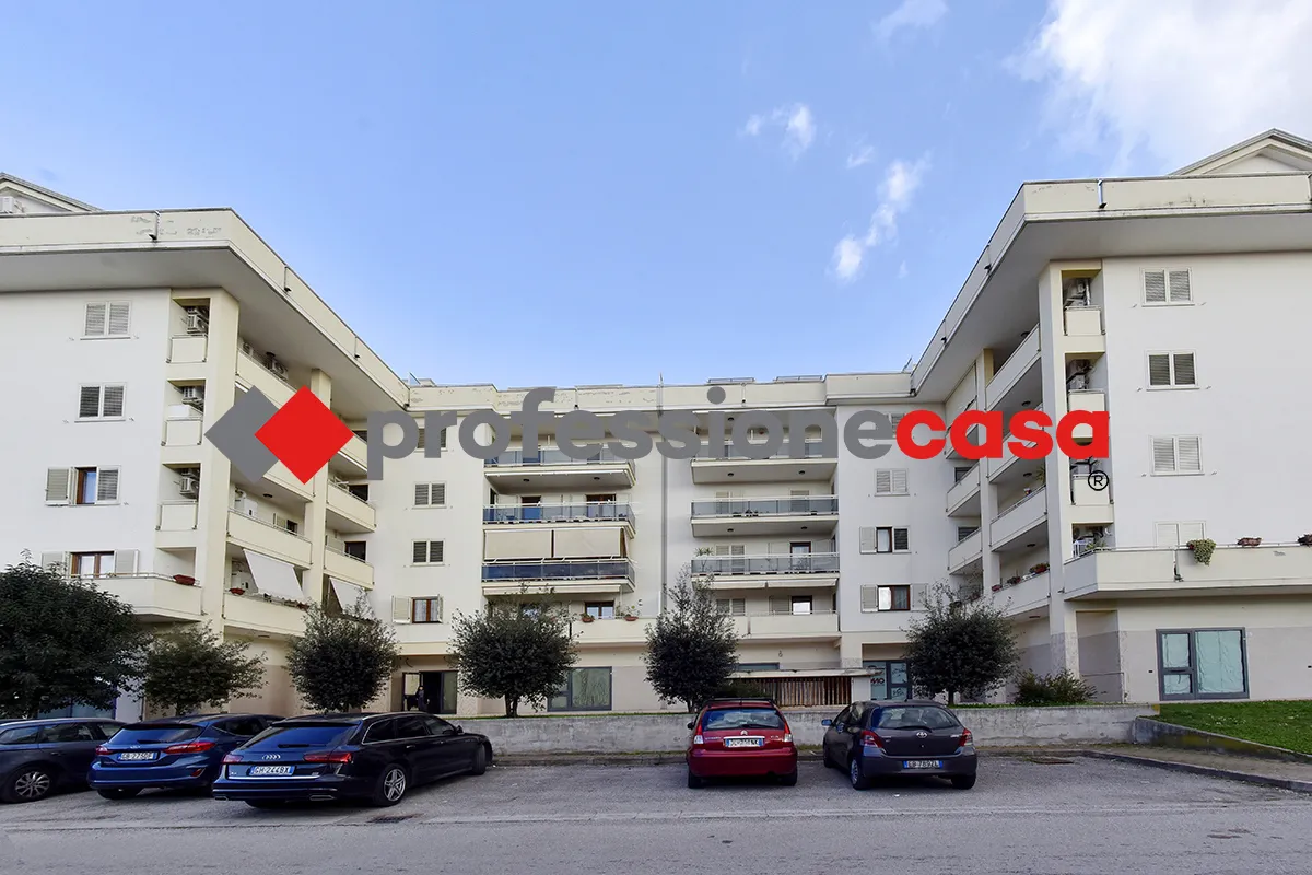Appartamento in vendita a San Nicola la Strada - foto 2