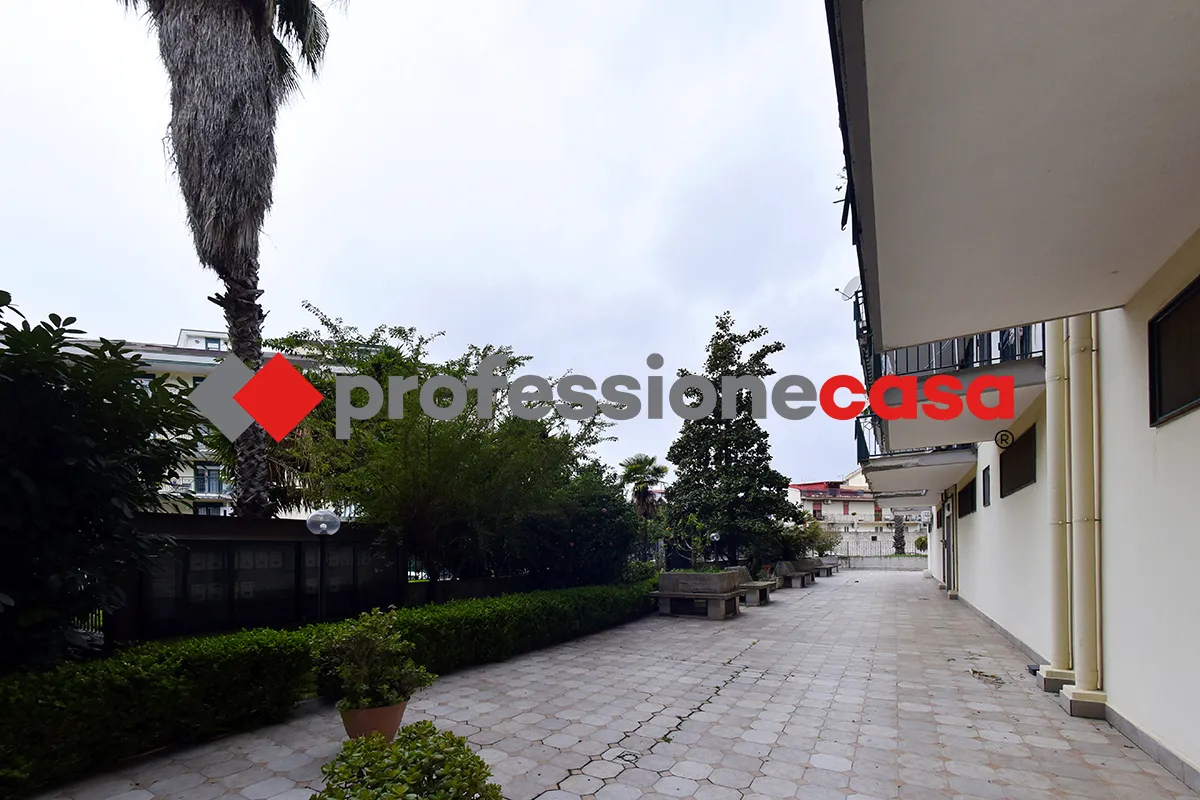 Appartamento in vendita a San Nicola la Strada - foto 4