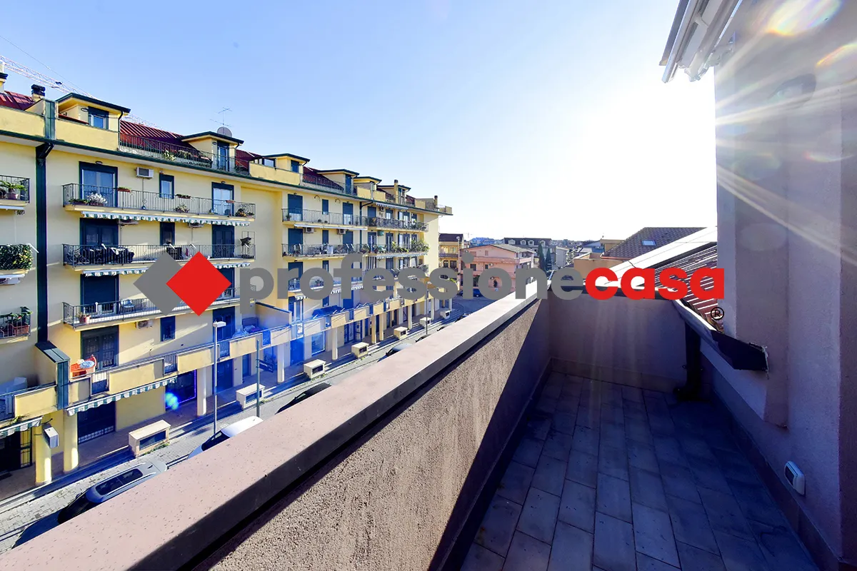 Attico in vendita a San Nicola la Strada - foto 4