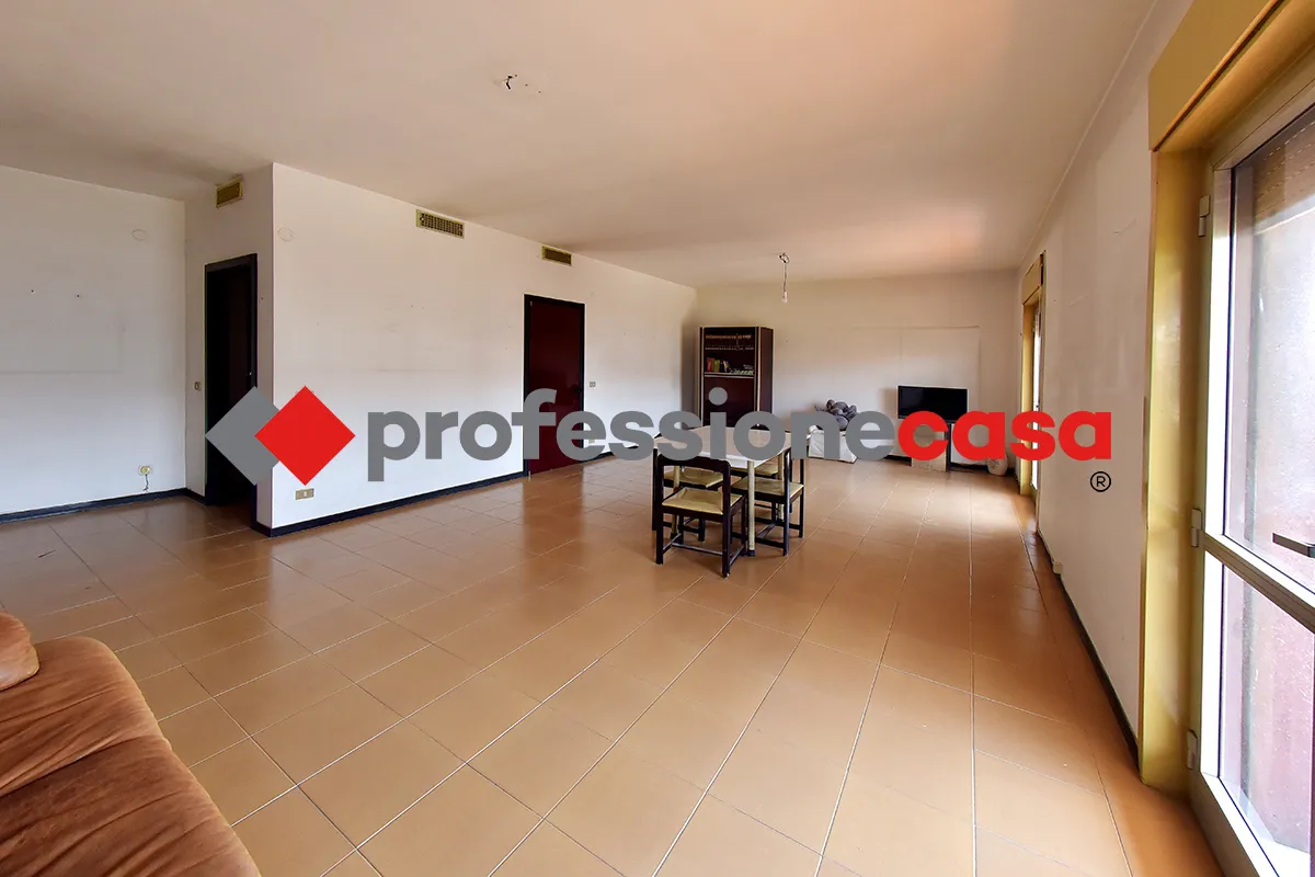 Appartamento in vendita a San Nicola la Strada - foto 4
