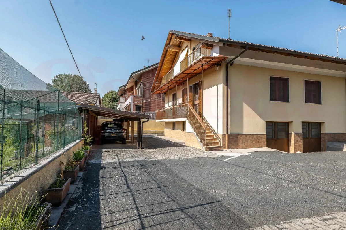 Casa Indipendente in vendita a Torino, Barriera Di Lanzo, Falchera, Barca, Bertolla - foto 2