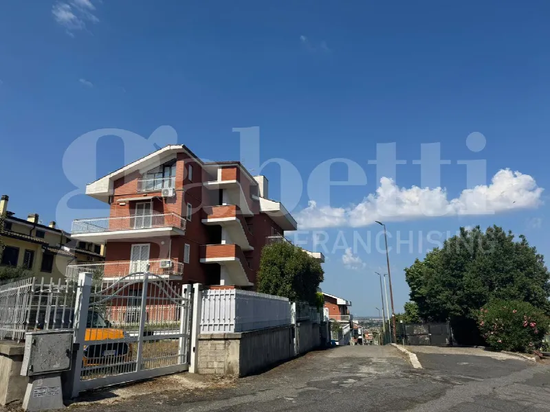Appartamento in vendita a Castel Gandolfo - foto 3
