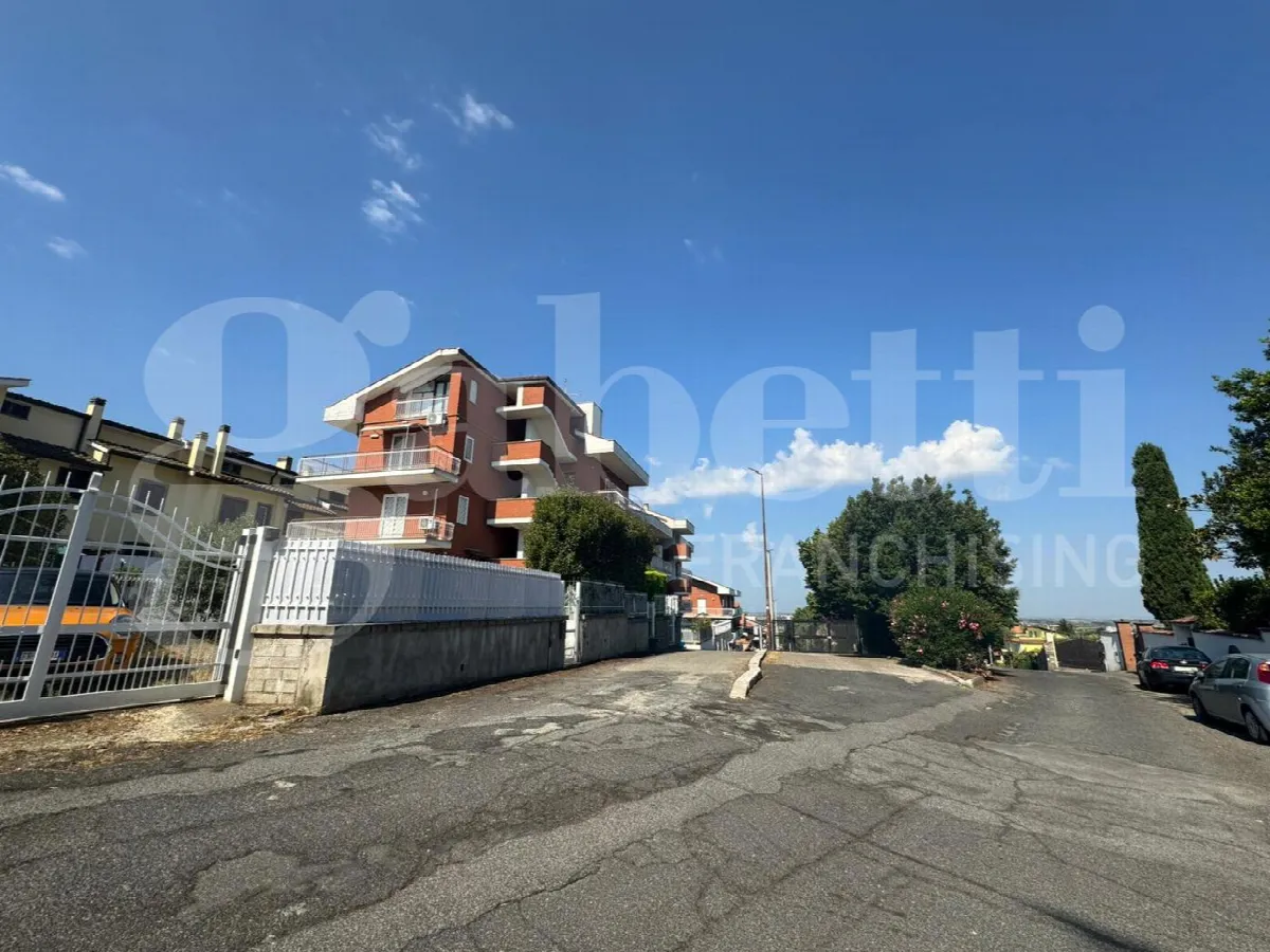 Appartamento in vendita a Castel Gandolfo - foto 4