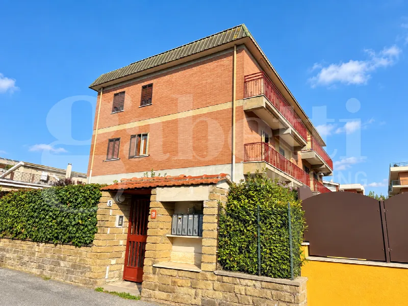 Appartamento in vendita a Marino - foto 1
