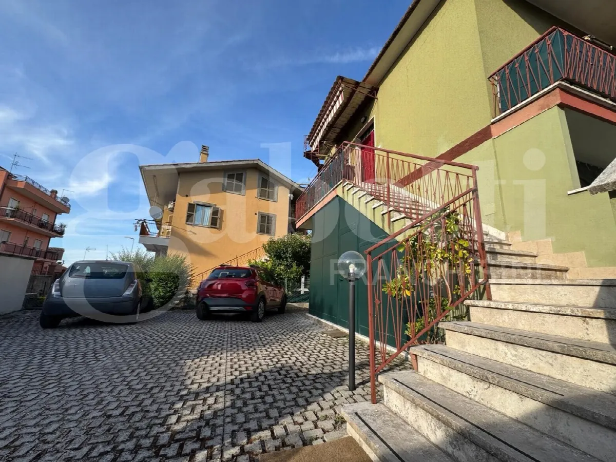 Appartamento in vendita a Marino - foto 2