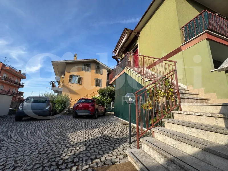 Appartamento in vendita a Marino - foto 2