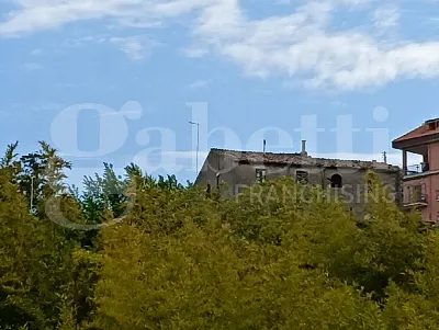 Rustico/Casale in vendita a Marino - foto 1