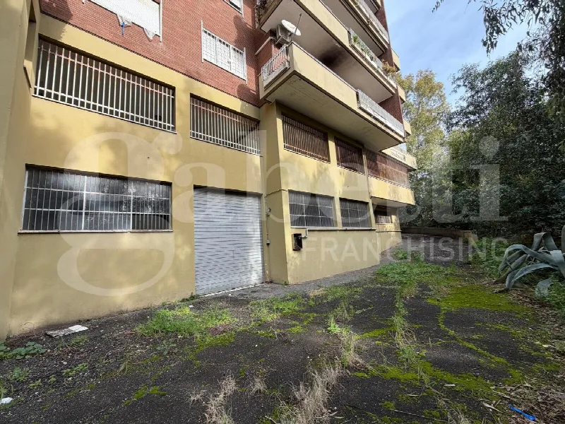 Ufficio in vendita a Roma, Casalotti, Casal Selce, Maglianella - foto 1