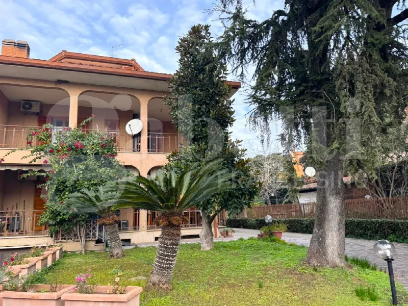 Casa Indipendente in vendita a Marino - foto 2