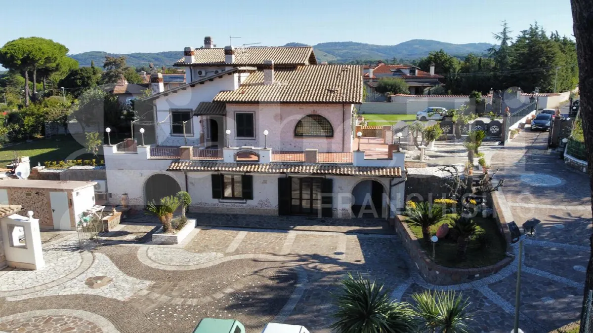 Villetta a schiera in vendita a Marino - foto 3