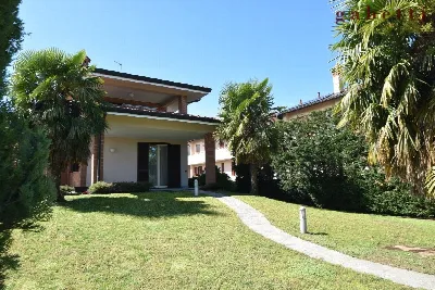 Villa in vendita a Corbetta - foto 2
