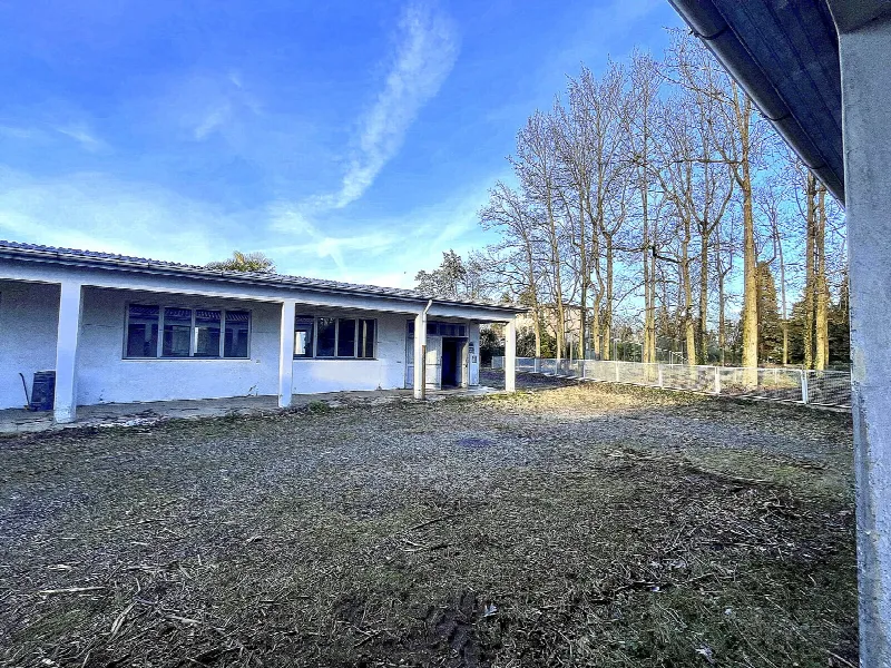 Palazzo/Stabile in vendita a Inveruno - foto 4